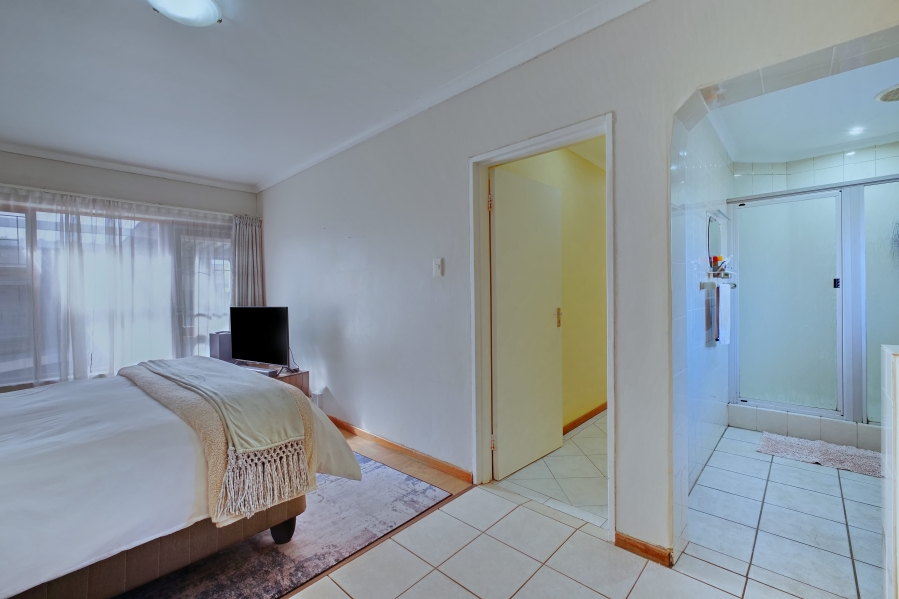 3 Bedroom Property for Sale in Sherwood Eastern Cape